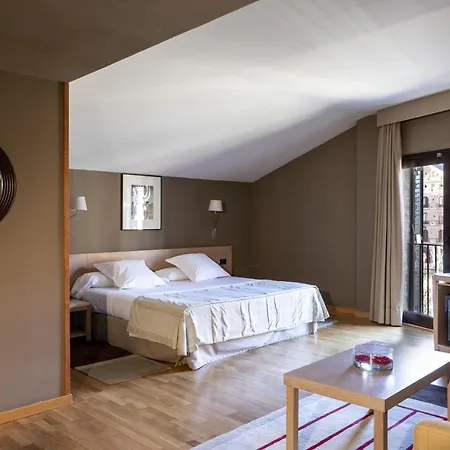 De 4* La Seu d'Urgell