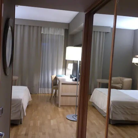 De 4*